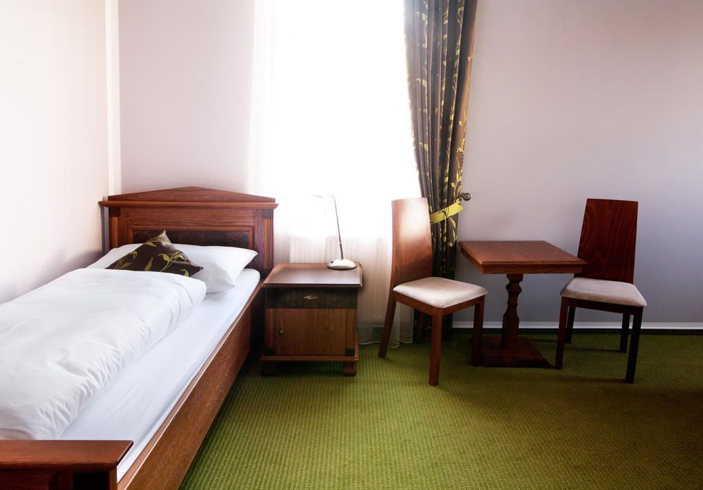 Penzion Reichova Vila Valašské Meziříčí Quarto foto