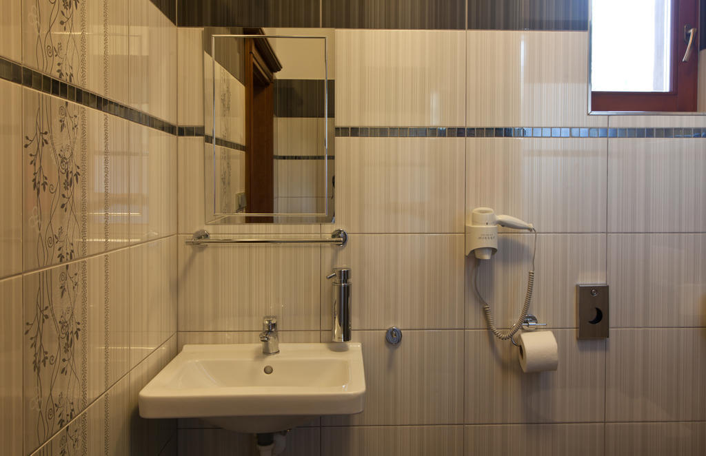 Penzion Reichova Vila Valašské Meziříčí Quarto foto