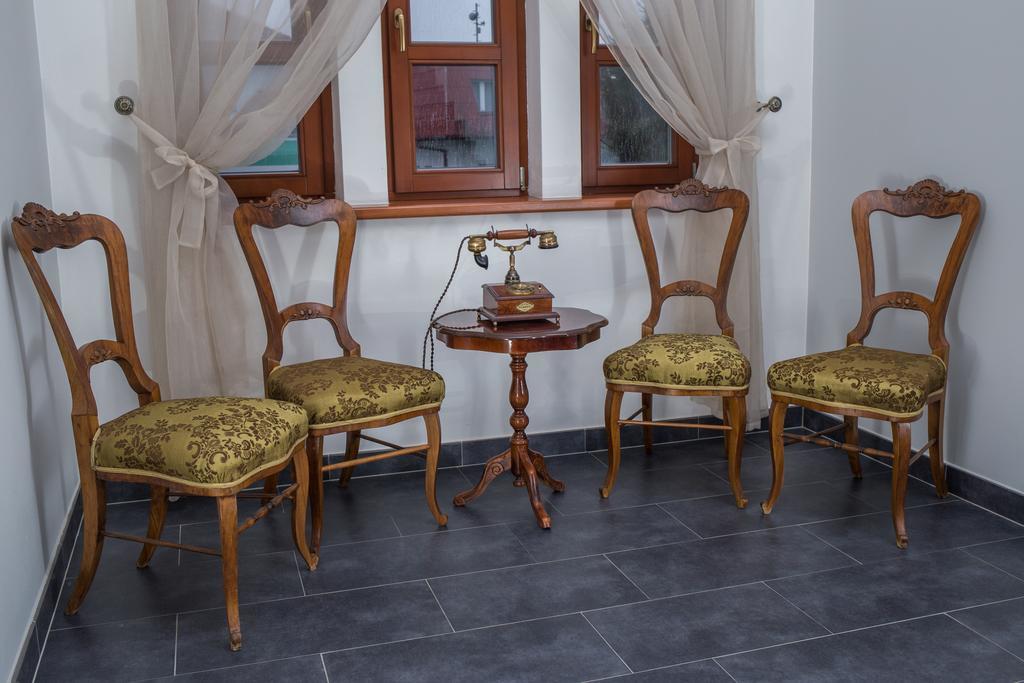 Penzion Reichova Vila Valašské Meziříčí Exterior foto